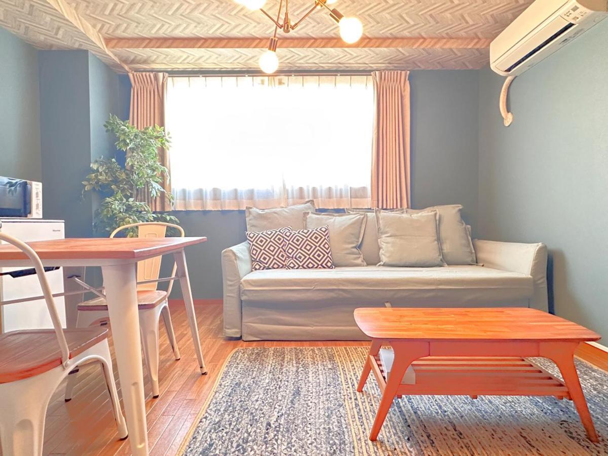 Nakayoshi Stay 301 Osaka Buitenkant foto